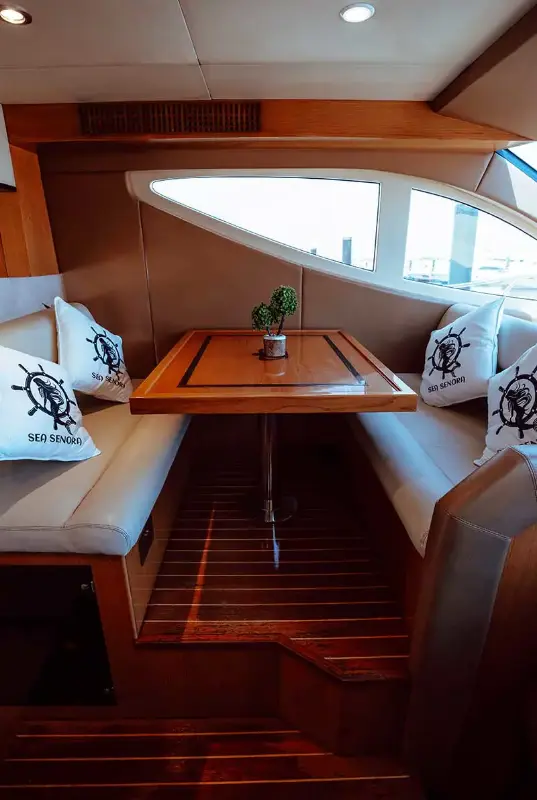  Private Sea Senora leisure yachts