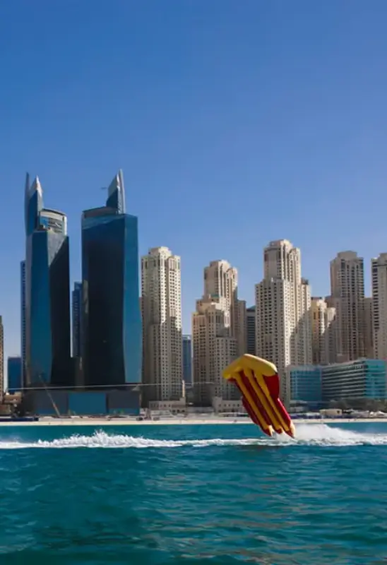 Navigating to the Dubai Sightseeing Yacht Tour