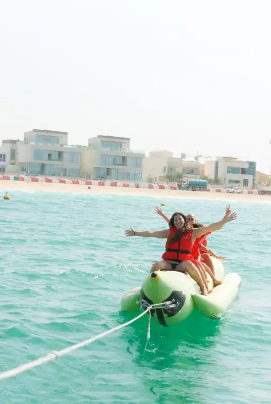 Navigating to the Dubai Sightseeing Yacht Tour