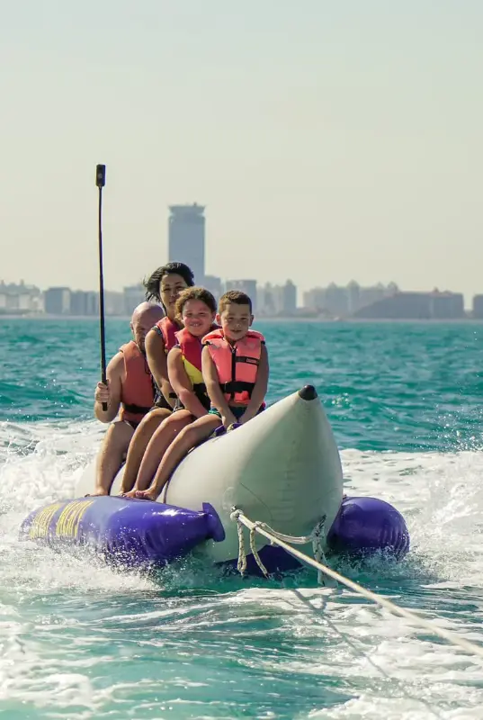Jumeirah 3 Luxury Banana Ride