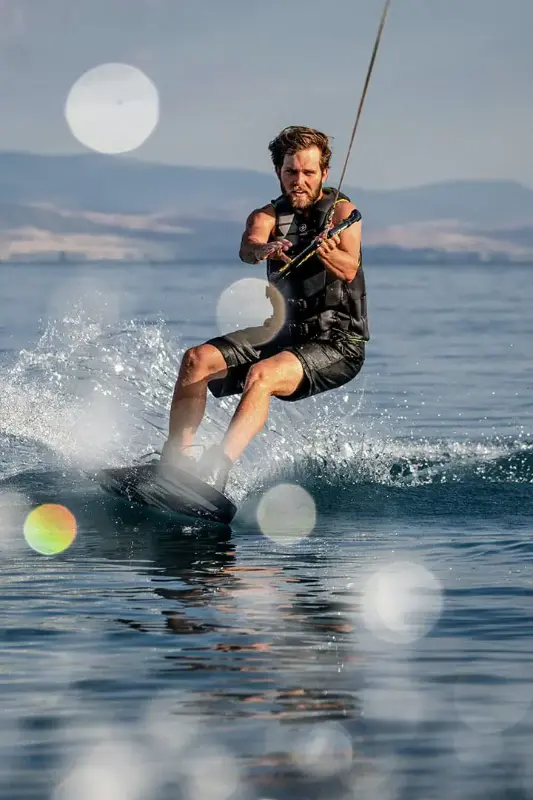 Jumeirah Luxury Wakeboard