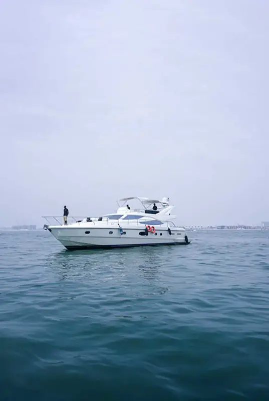 Seahawk 52ft Yacht