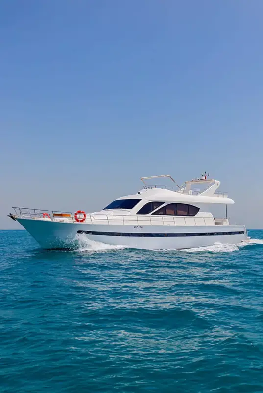 Luxury Yacht 65ft